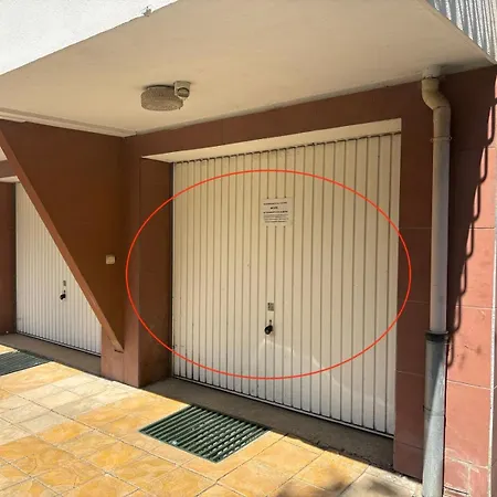 Sunny View With Garage Appartement